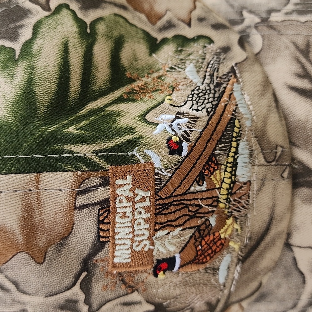 Pheasant Snapback Trucker Hat Embroidered Camo Cap Hunter's Cap - Picture 3 of 5